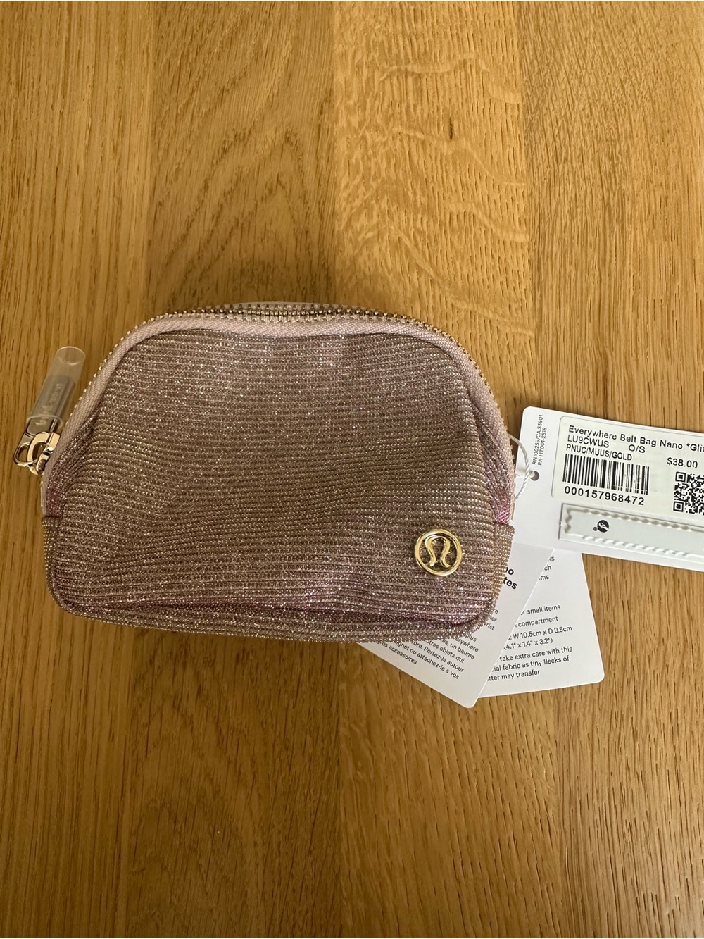 NWT Lululemon Everywhere Belt Bag Nano
Glitter - Picture 6 of 7